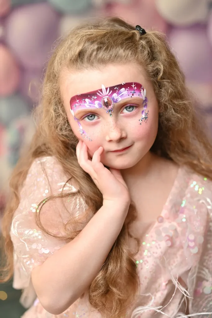 Maquillage de princesse avec un bijoux de peau par Maeliys makeup