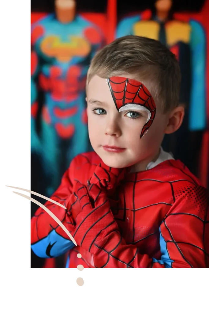 Maquillage du héro spiderman par Maeliys Makeup