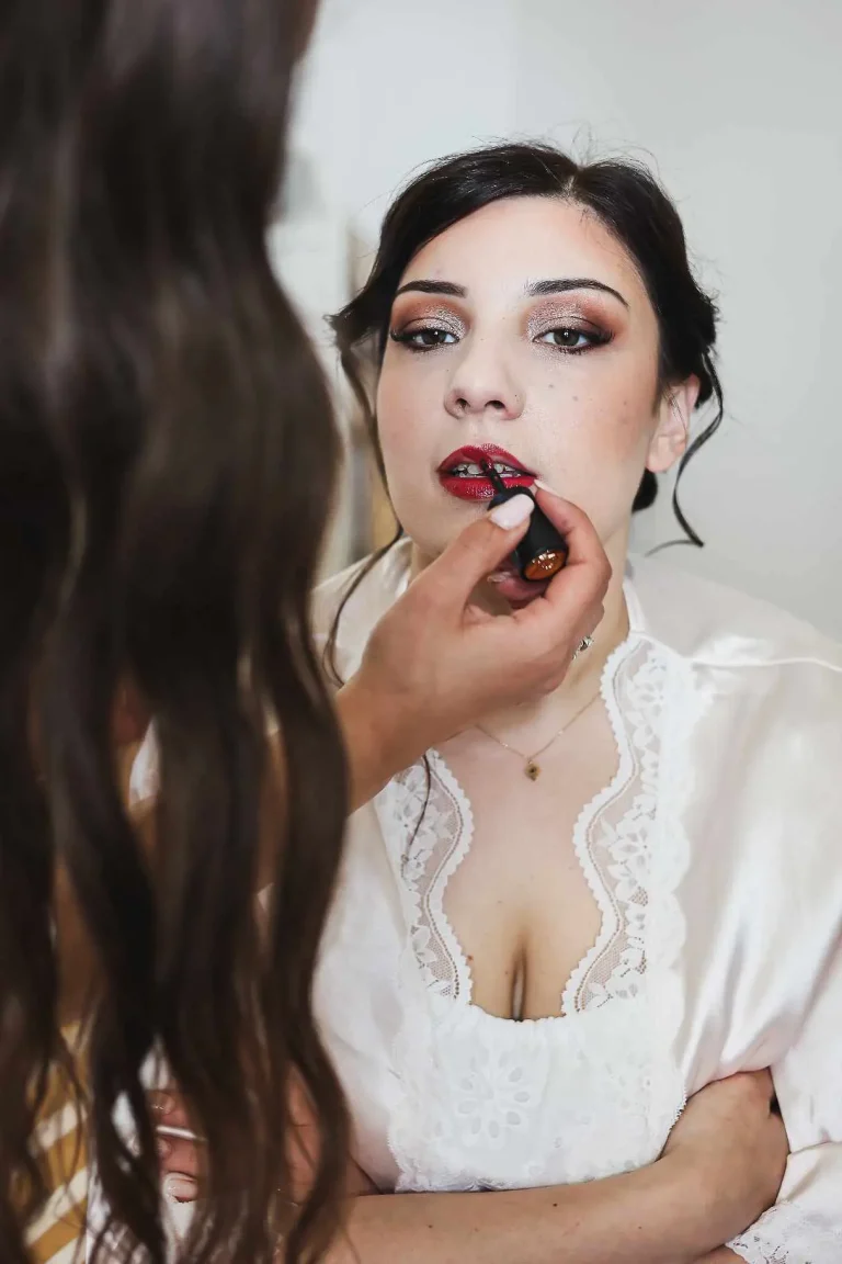 Maquillage intense d'une future mariée par Maeliys makeup